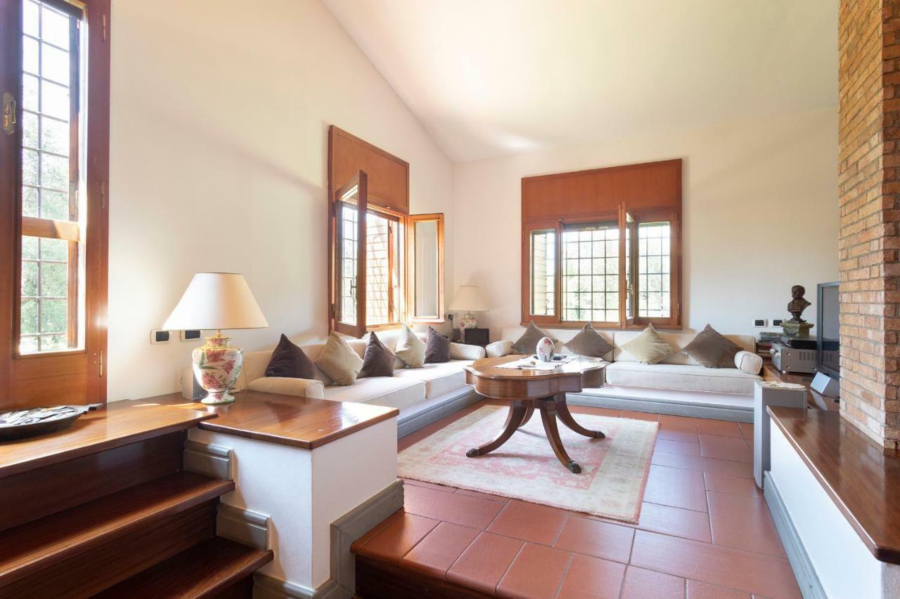 Villa In Via Della Marcigliana Casale Torre San Giovanni 외부 사진