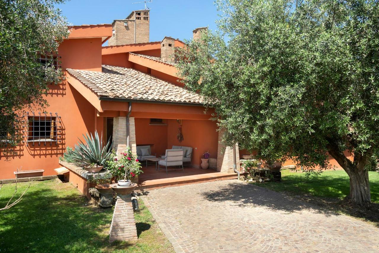 Villa In Via Della Marcigliana Casale Torre San Giovanni 외부 사진
