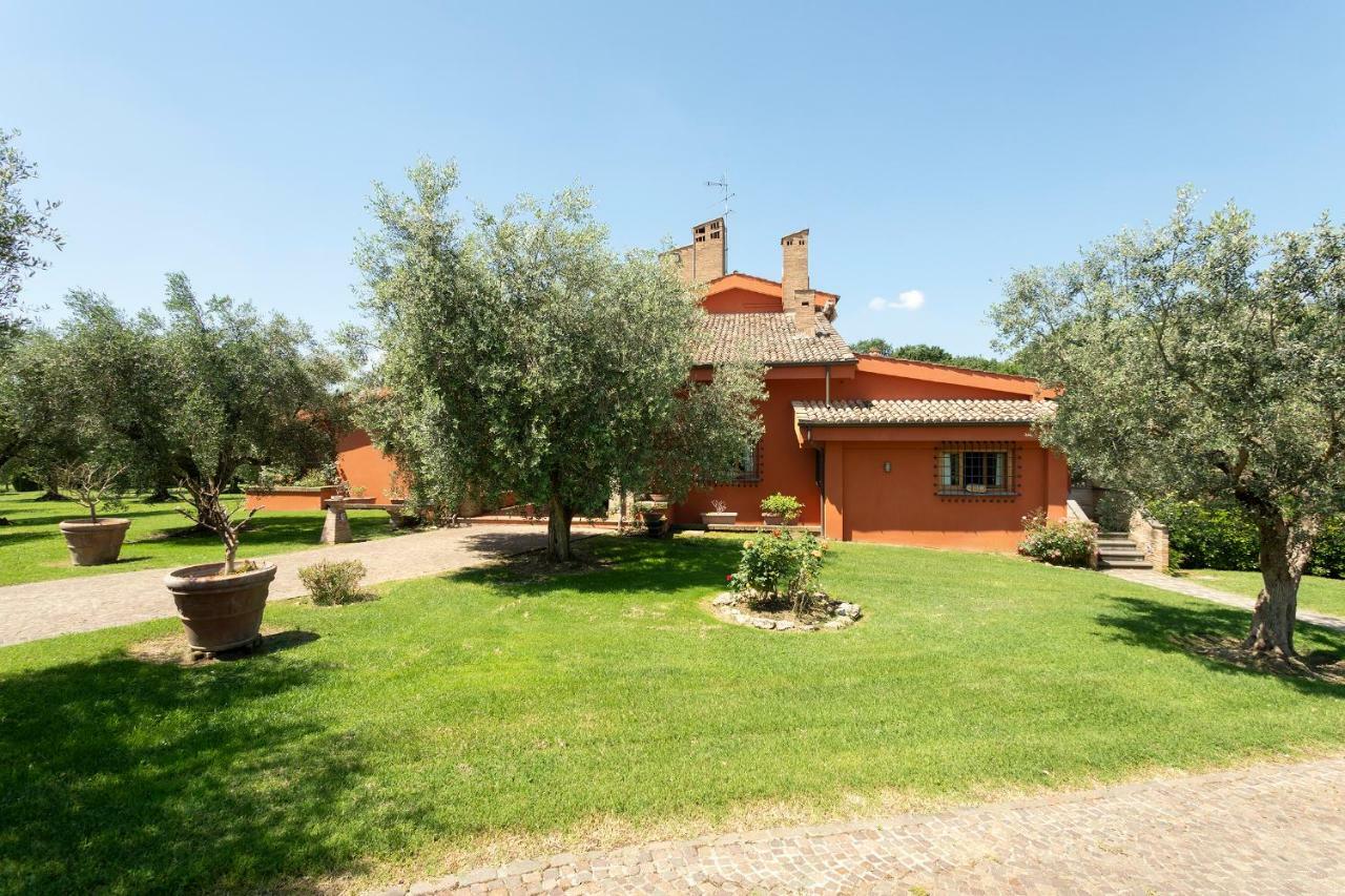 Villa In Via Della Marcigliana Casale Torre San Giovanni 외부 사진