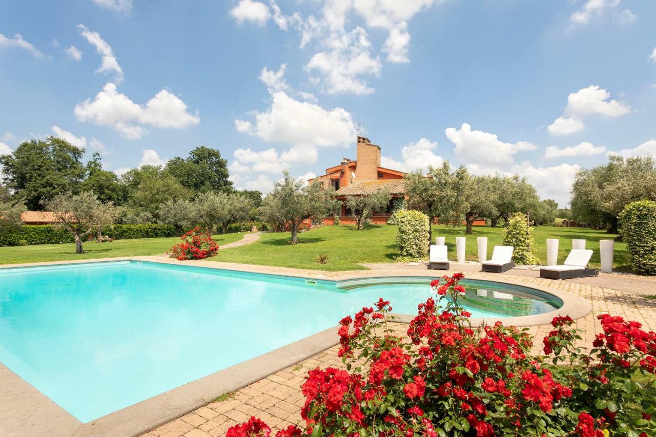 Villa In Via Della Marcigliana Casale Torre San Giovanni 외부 사진