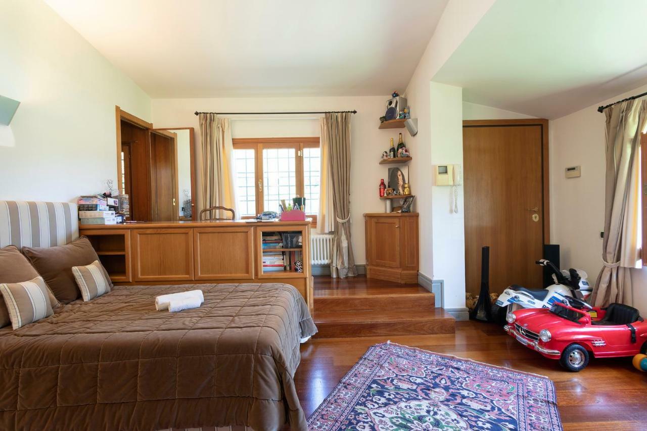 Villa In Via Della Marcigliana Casale Torre San Giovanni 외부 사진